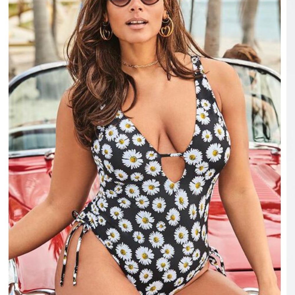 ASHLEY GRAHAM A-LIST PLUNGE ONE PIECE SWIMSUIT